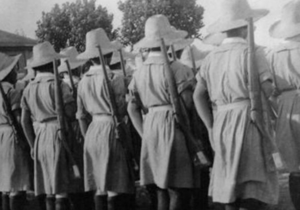 1937年，马步芳娶女红军黄光秀为妾。黄光秀找借口要换伙夫，新伙夫却是她的同袍张