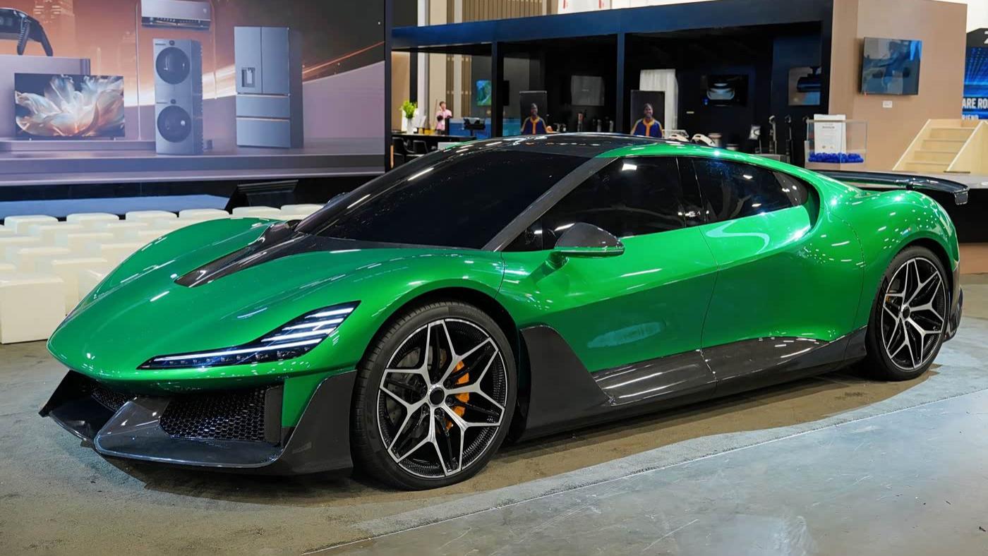 中国智能家电品牌追觅概念超跑亮相！颜值超法拉利， 拥有1876马力