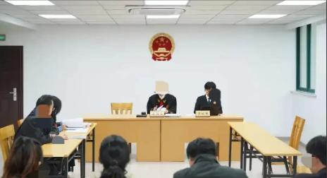 “好人有好报！”重庆九龙坡，男子见朋友去世，朋友妻子年老体弱、疾病缠身，还得照顾