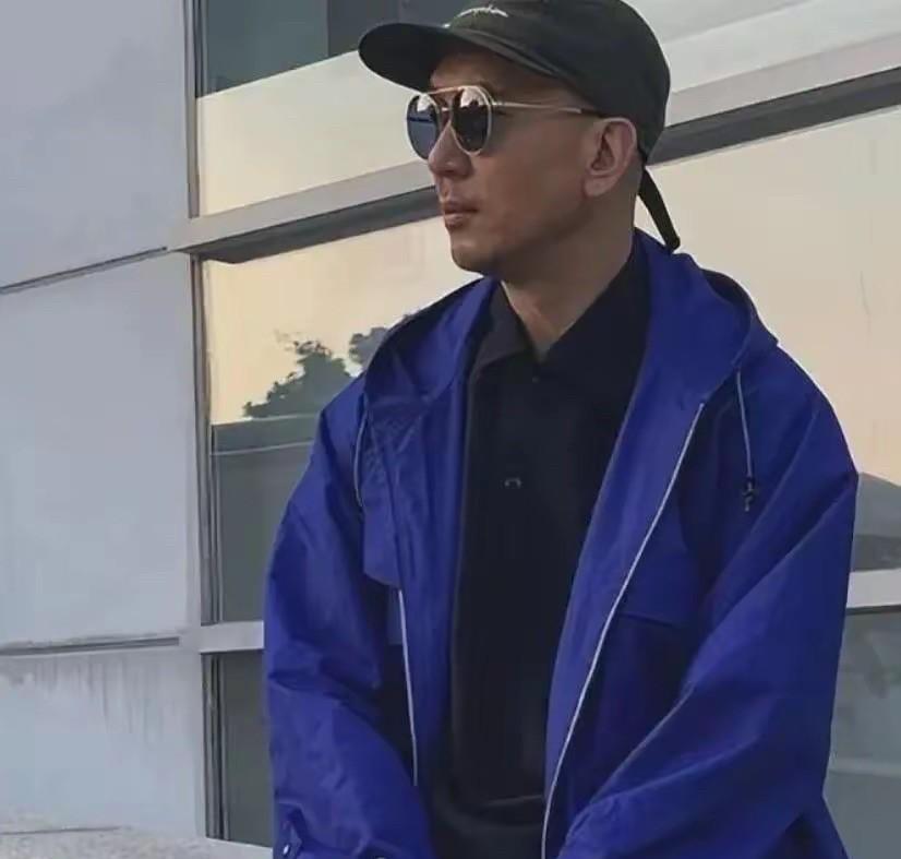 今天又有网友在金宝山遇见具俊晔！



看来s妈说得没错，具俊晔造访金宝山的次数