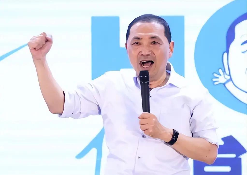民进党议员质询狂问“馆长大陆行”，侯友宜喊：不需要讨论1个网红
网红“馆长”陈之