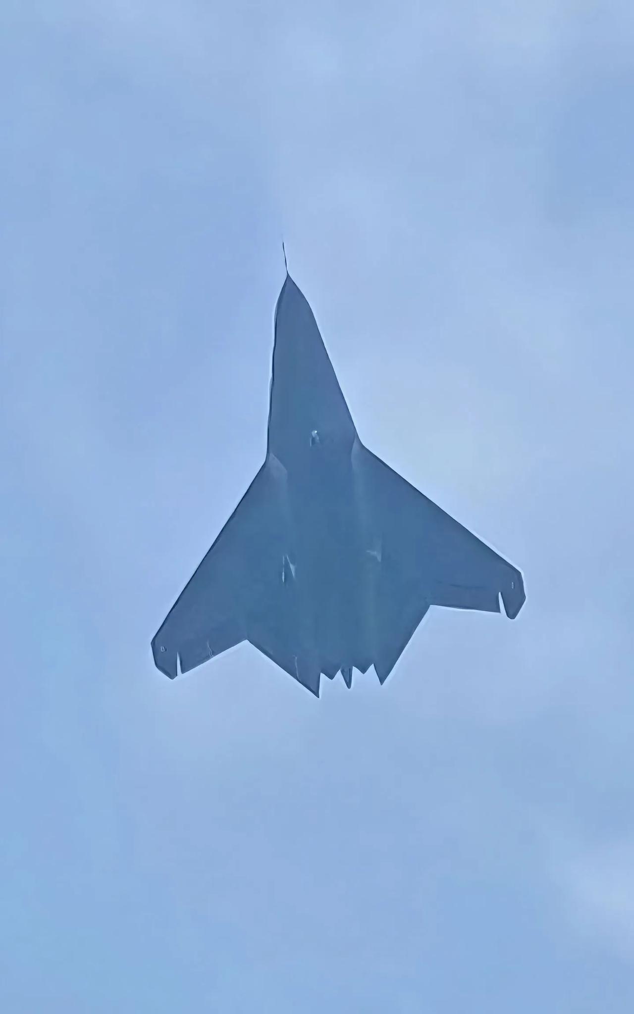 目前最清晰的北六画面！ #六代机 #军事科技