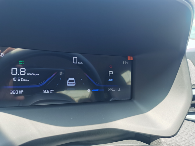 加了400块7.14元一升油
跑的有点少