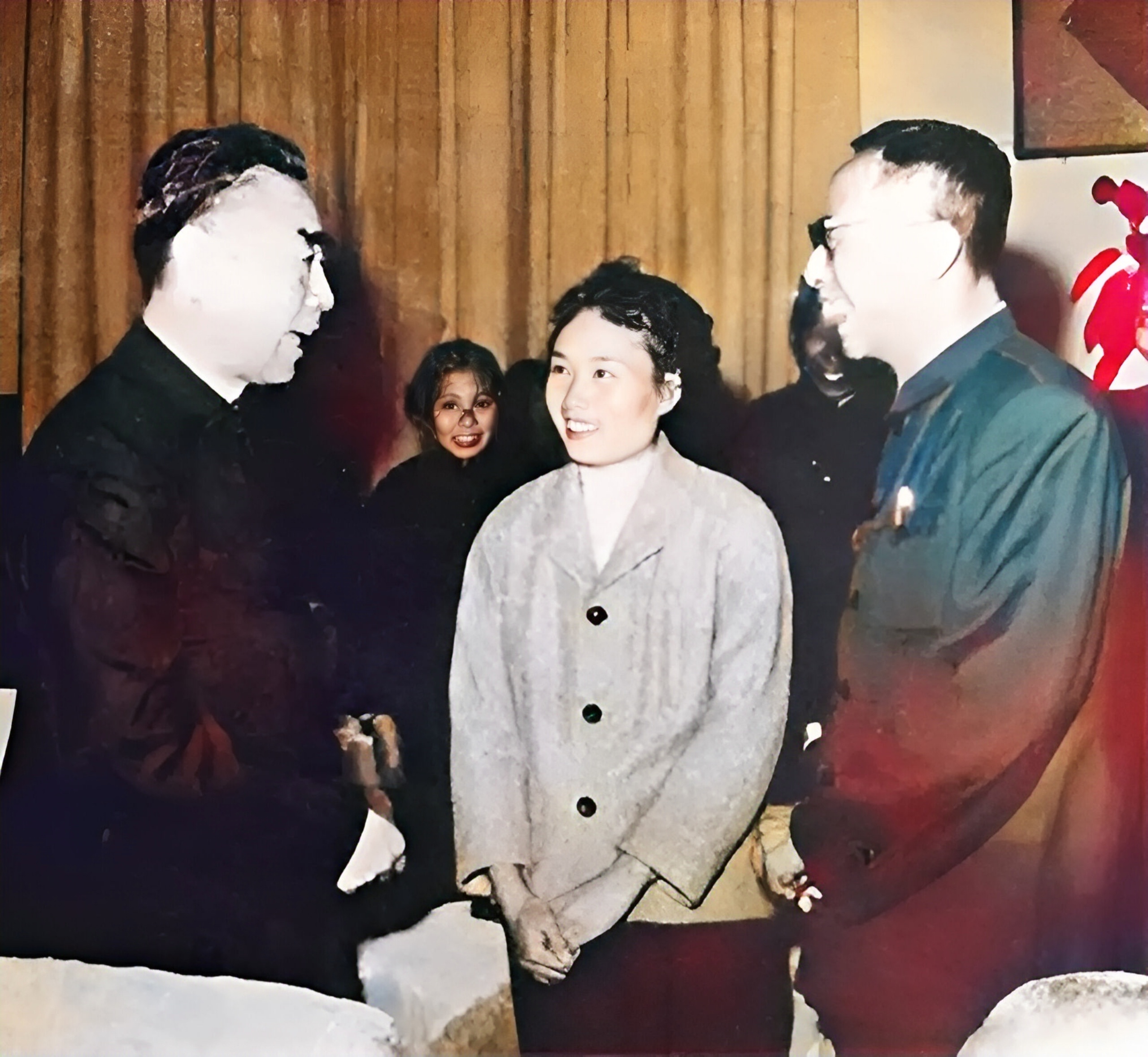1959年溥仪被特赦后，周总理特意接见他：喜欢什么工作？如果条件允许，国家可以帮