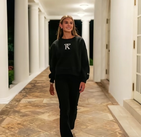 不得不承认特朗普家族基因确实很亮眼！
特朗普这人虽然有时感觉有点不靠谱，但这老头