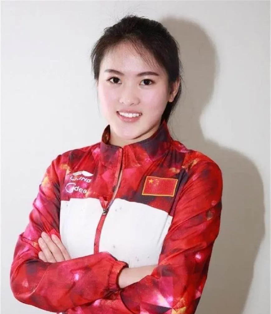 陈若琳采访中的一句话，让人为全红婵捏了把汗。她曾说跳水队压零水花的不是全红婵一个