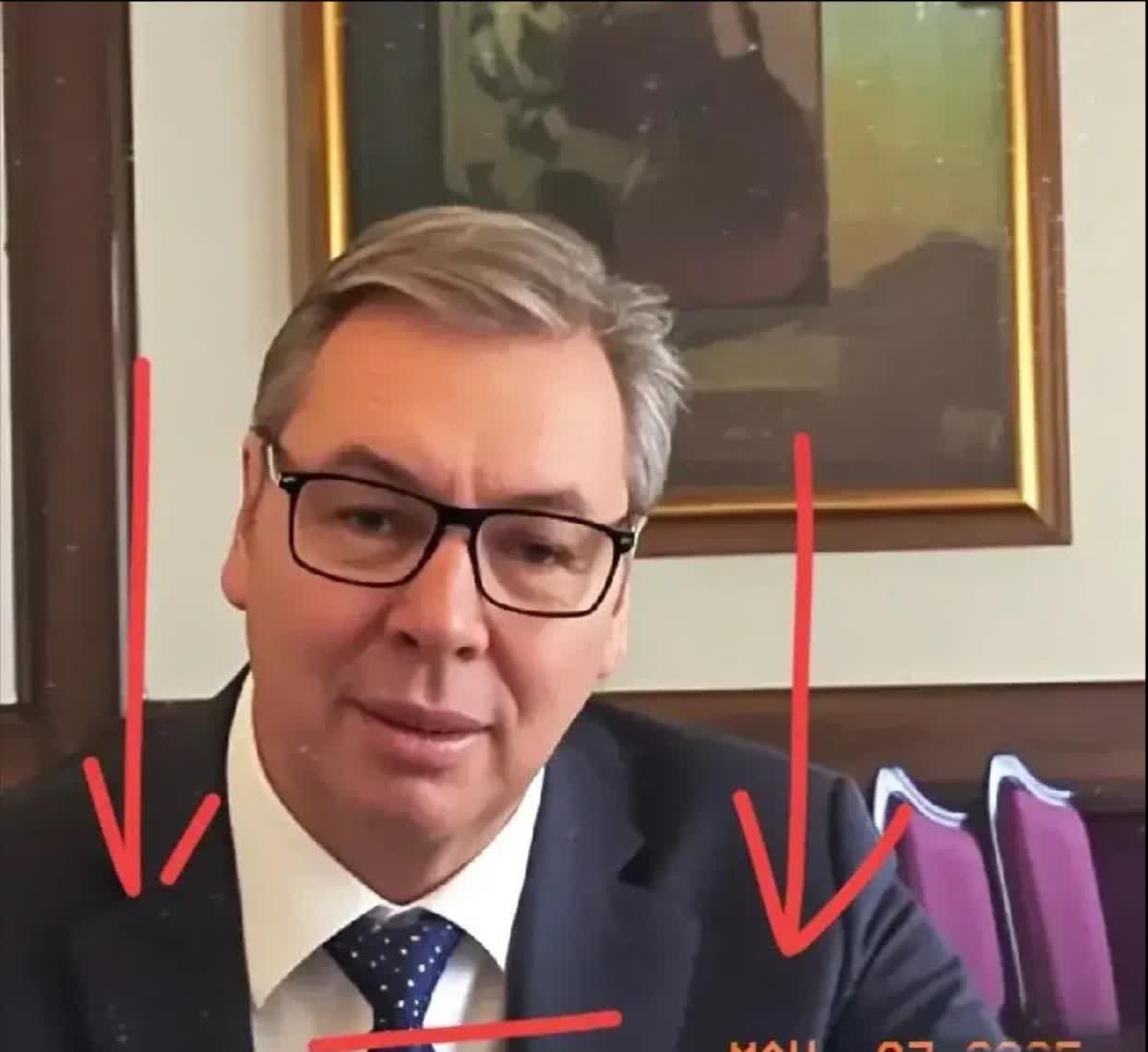 塞尔维亚这波操作，真是教科书级别的避坑指南。
想想去年，人家可是揣着32亿美元