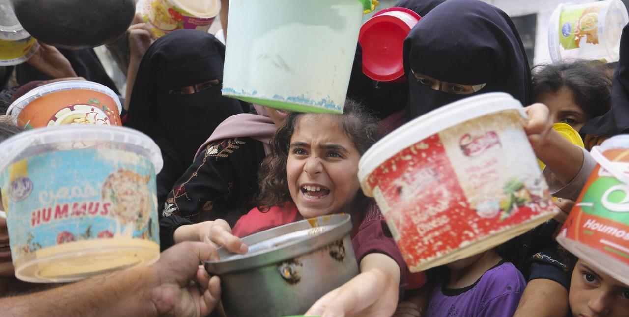 #头号创作者激励计划#特朗普：加沙儿童看起来非常饥饿，这与内塔尼亚胡的说法相悖