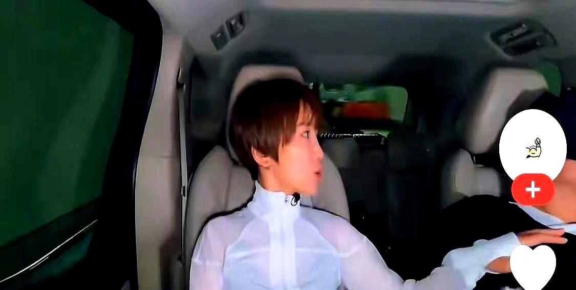 “谢楠一句‘下辈子不嫁他了’，把婚姻最滚烫的底牌掀给所有人看。”
吴京蒙头嫌吵，