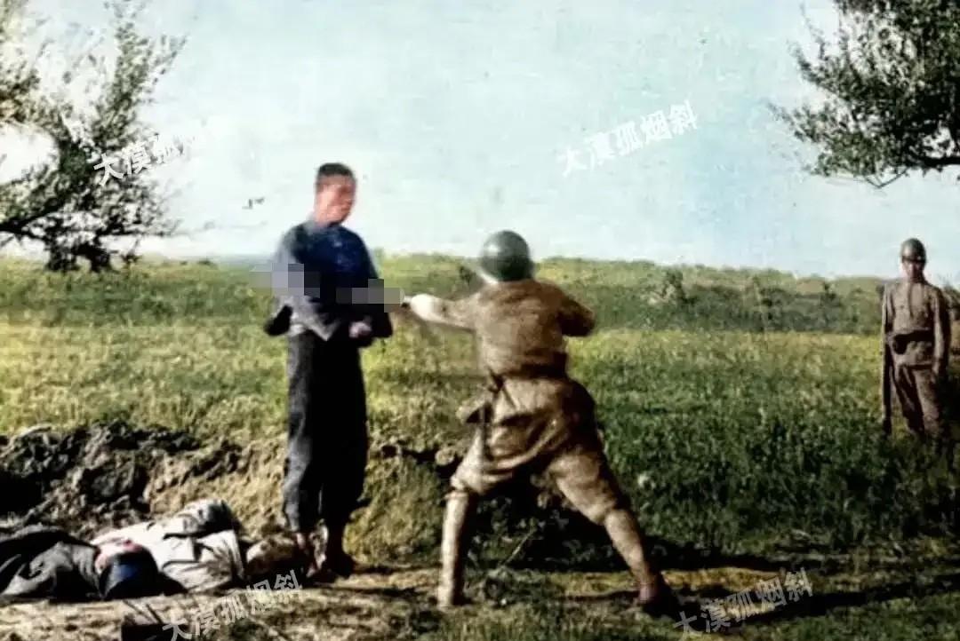 有几个问题始终想不明白，甚至百思不很其解。
为什么日本杀了3500万中国人，差点