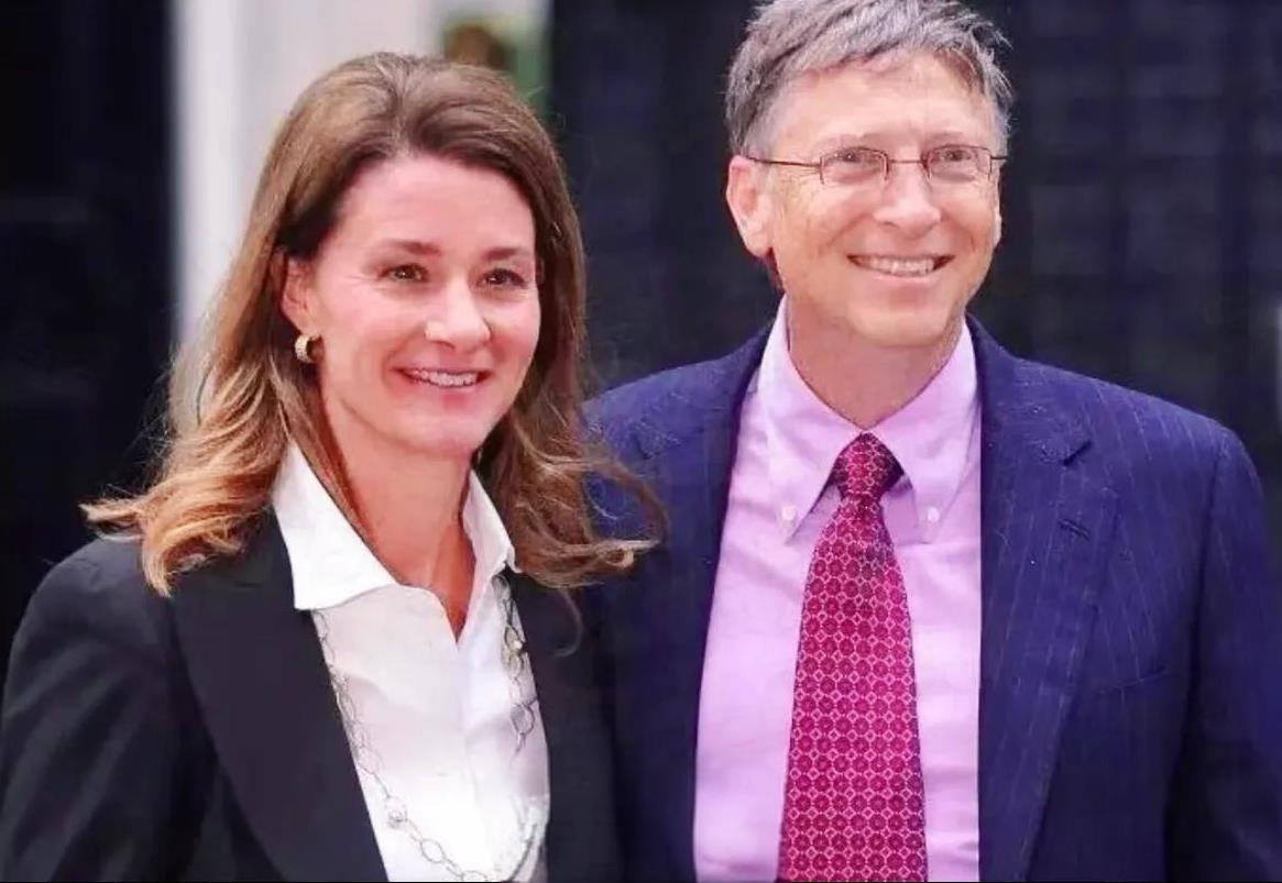 比尔盖茨慈善家？梅琳达：表里不一！
比尔盖茨，世界首富，慈善家。很多人只知道他是