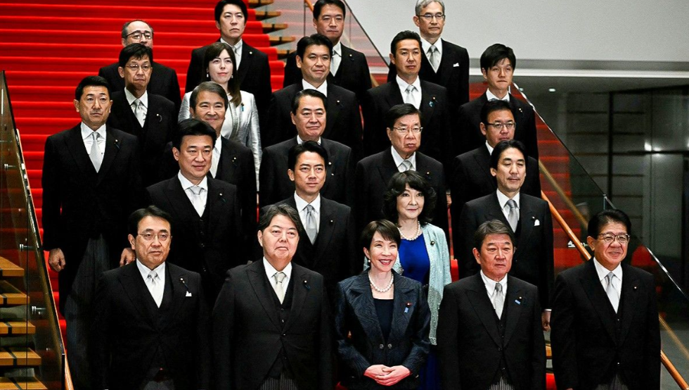 11月12日，这两天日本政界和社会热议的一个话题是，是否要采取果断的措施，驱逐中