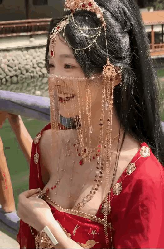 这个项链起到什么作用。