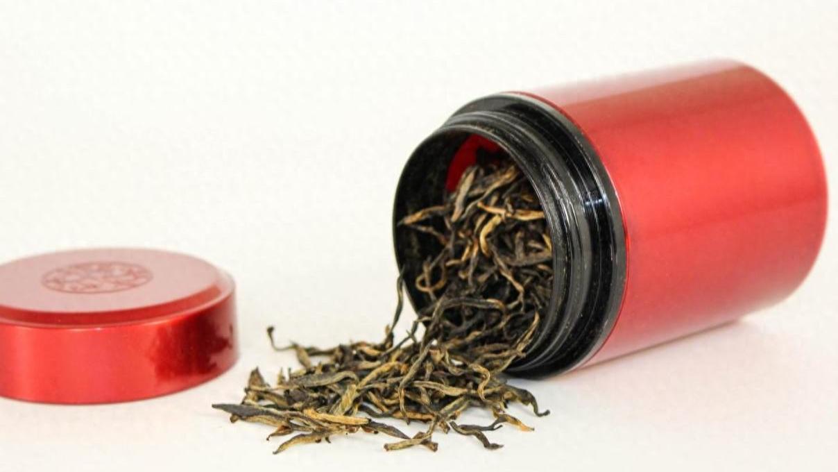 红茶要怎么保存？常见的4种存茶方式，细节不注意，好茶也浪费！