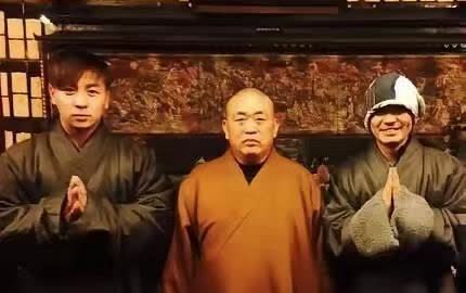 释小龙、王宝强和释永信的关系非同一般！
同样都是从少林寺出来的，但是释小龙却是
