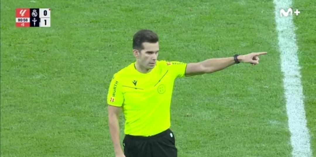 8场西甲比赛7张红牌44黄，西班牙主裁判金特罗称第二，中国裁判马宁也不敢称第一。