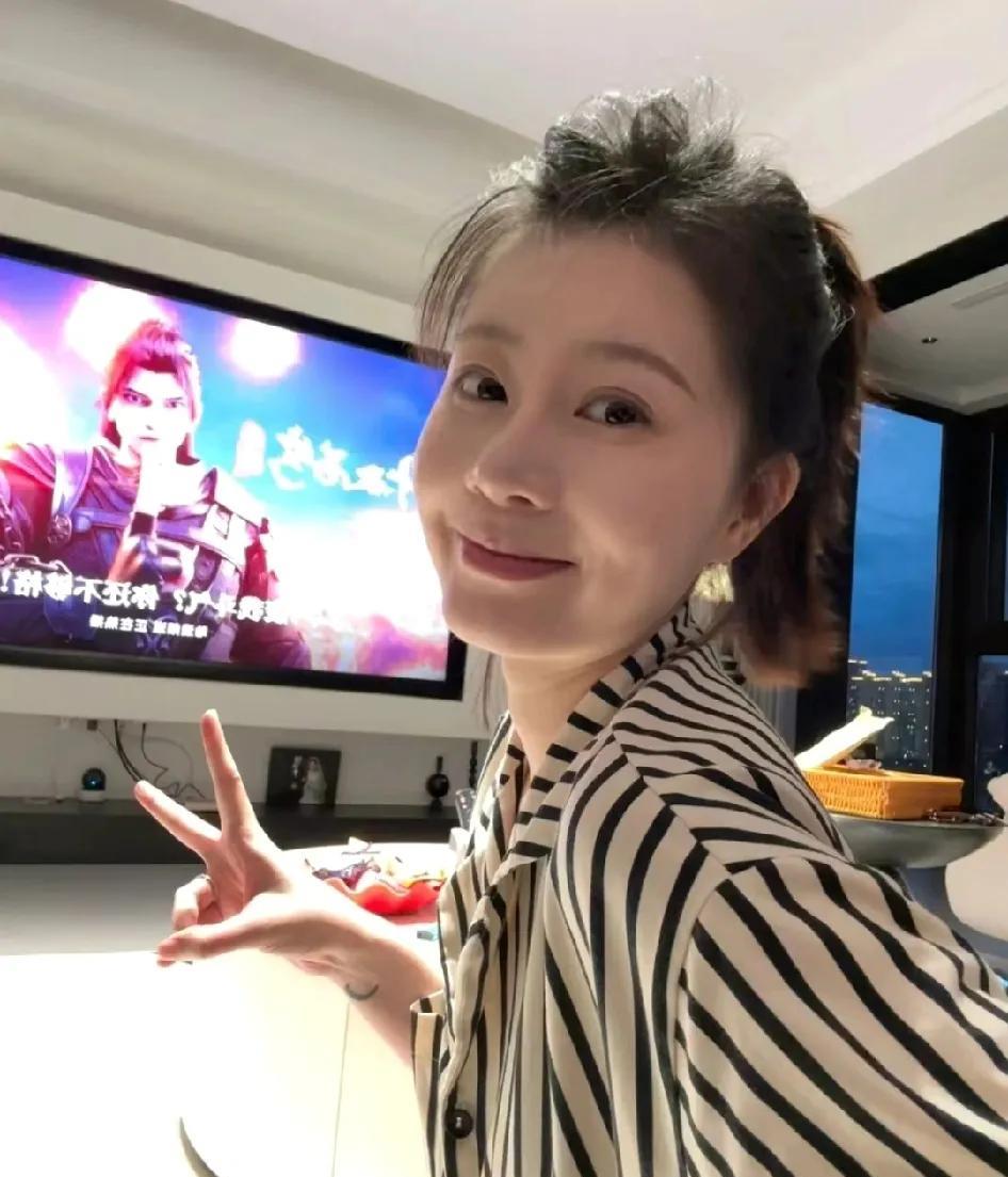 中产女生真的不要着急买车买房证明自己
我发现了没有人兜底的中产女生，总是急于用买