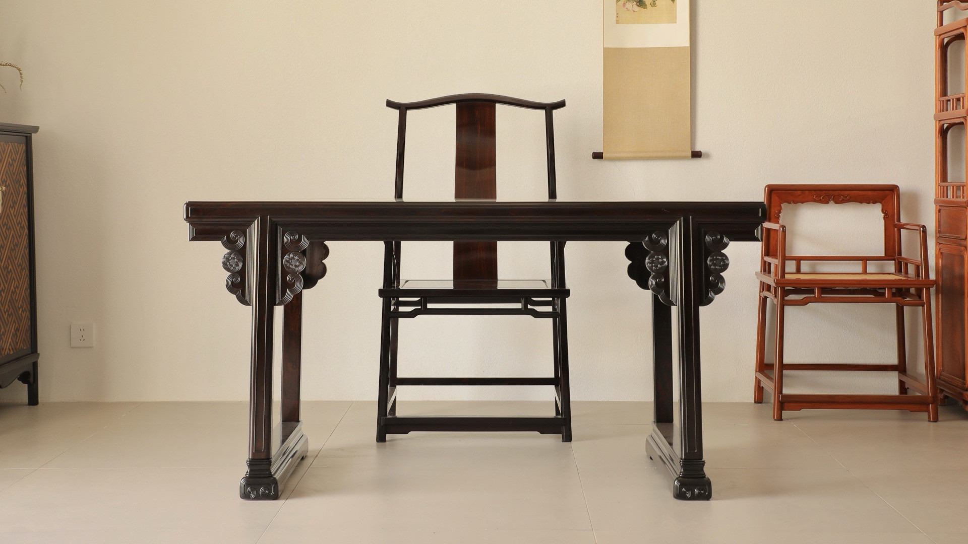 墨木流云，案上生诗，紫光檀画案