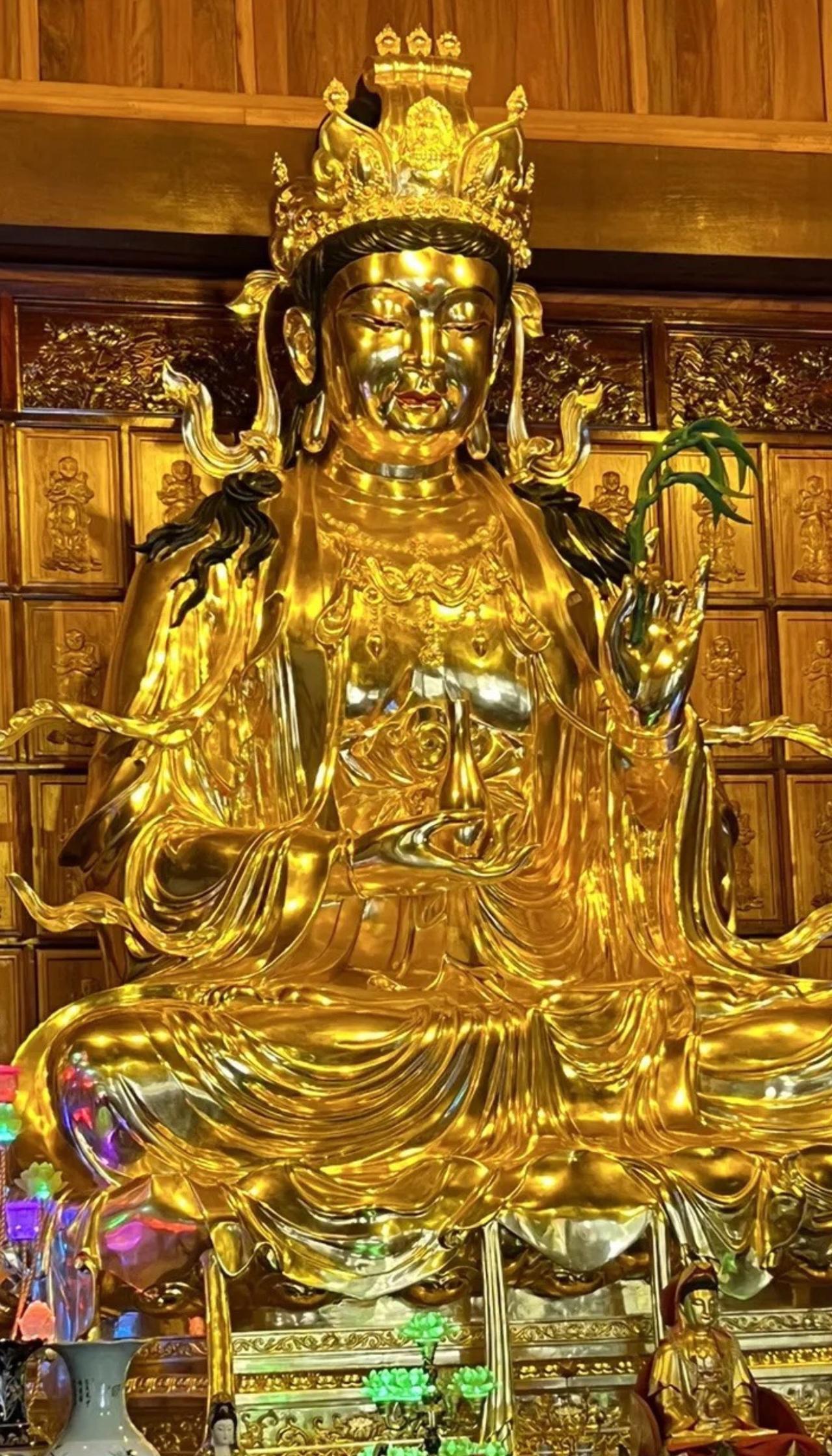 遇到事情不抗拒、不逃避，顺势而为地处理；面对缘分不抓取、不纠缠，坦然接纳聚散离合