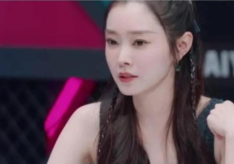 大张伟一句话让全场女生傻眼。那天《美丽聚会》节目里，宋轶说168厘米90斤算好身