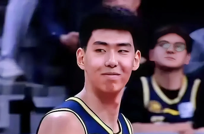 徐昕离开国家队返回广东俱乐部！作为一个辽宁球迷，这次为徐昕说句公道话。
既然多次