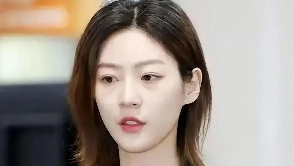 金赛纶前男友现身！炮轰金赛纶母亲漠视女儿求救，暗示金秀贤无辜