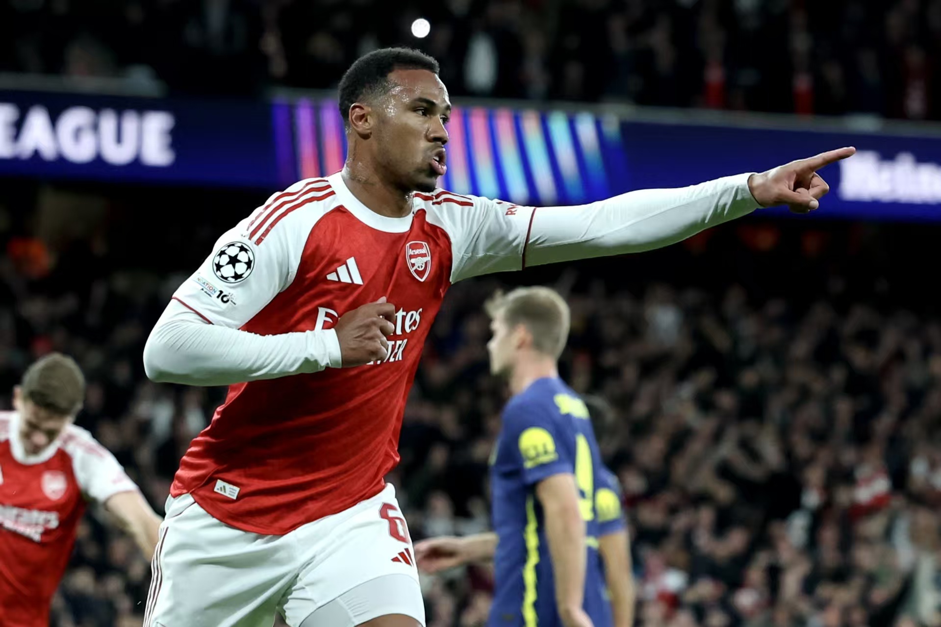 加布里埃尔真棒！

本轮英超，阿森纳主场4:1大胜阿斯顿维拉，巴西后卫加布里埃尔