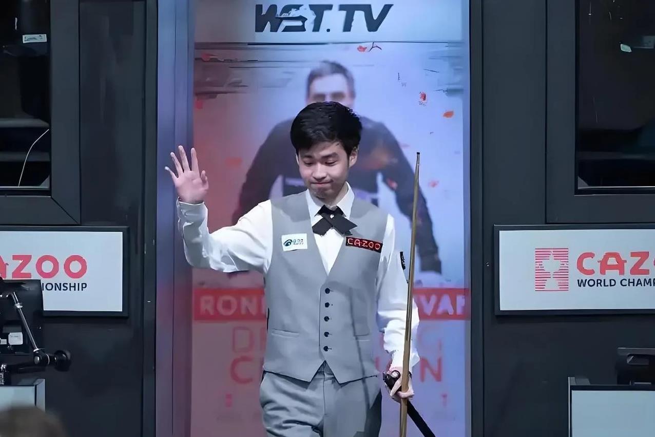 斯佳辉逆天准度，土豆哥很无奈
北京时间4月22日凌晨，2025年斯诺克世锦赛第一