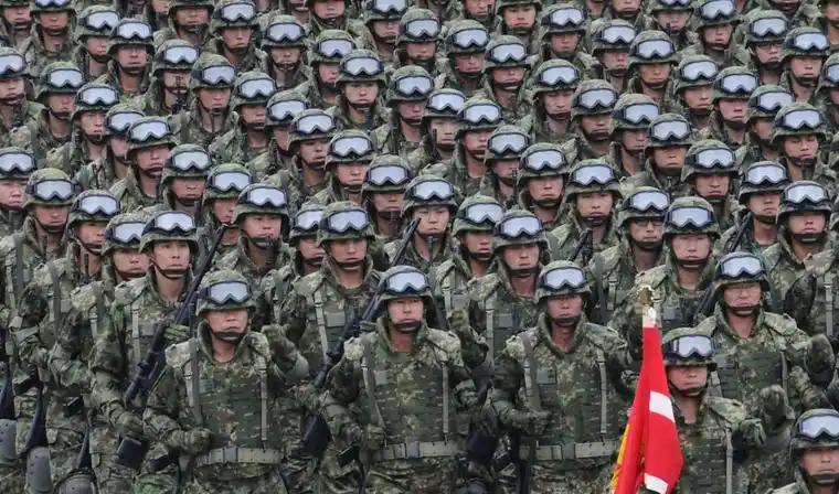 日本陆上自卫队在日本全国设有五个防区，分别是北部、东北部、东部、中部和西部五个战