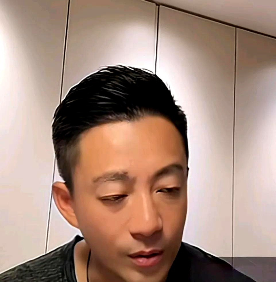 汪小菲直播硬刚大S争抚养权











我滴个乖乖！汪小菲这是要逆风翻