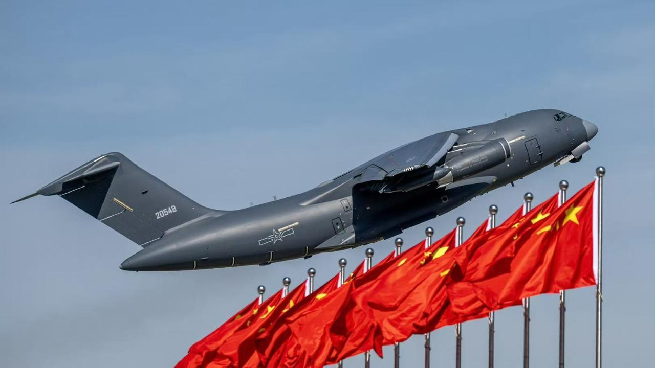 #歼-35等舰载机在福建舰弹射起飞意义有多大# #歼-35等完成在福建舰上弹射起