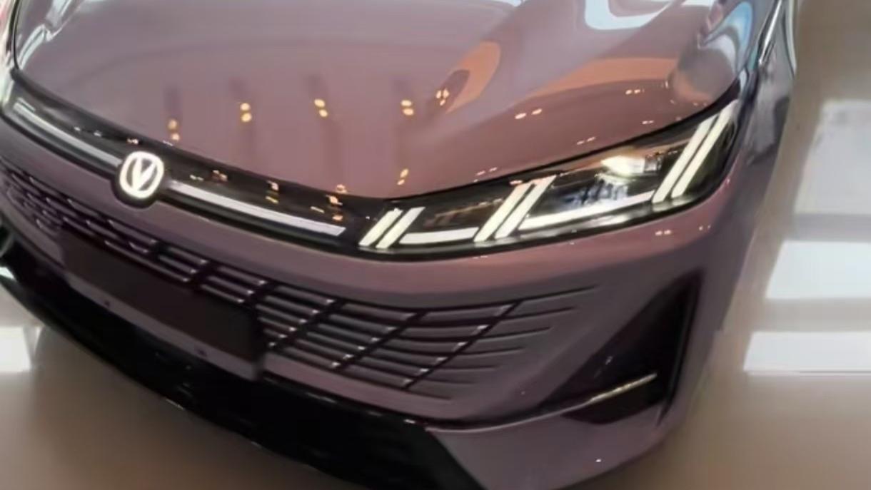 外观和内饰更新，1.5T动力，限时7.49万元起，你会接受吗？