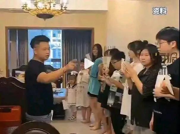 16个外甥连续5年来过暑假，舅舅日耗千元6小时做饭，亲情真是比啥都强
暑假来了，