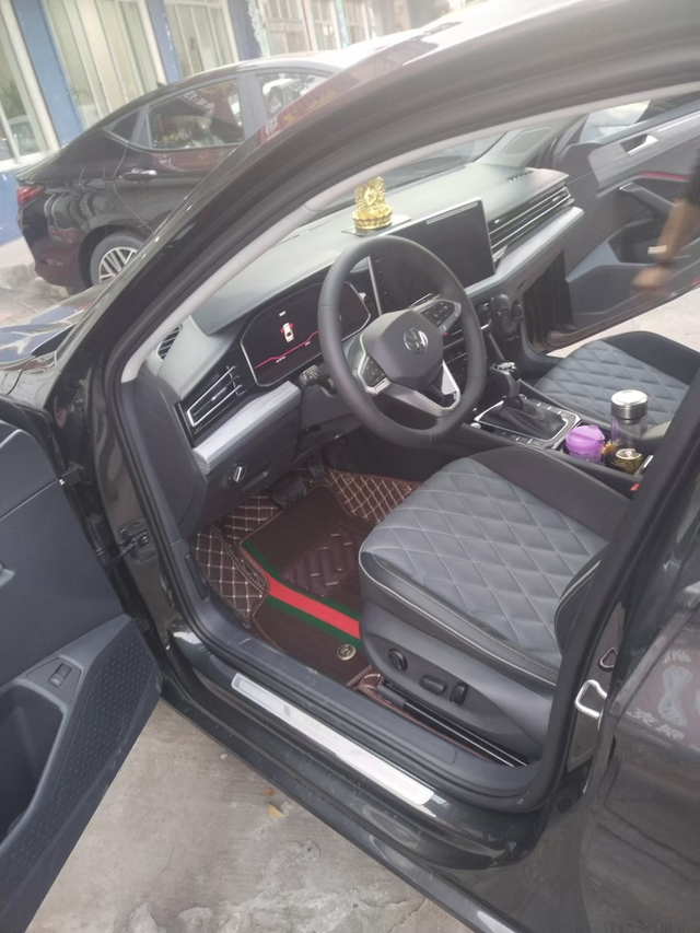 速腾卓越有啥毛病
今天刚提1.5t卓越有没有开时间长的老铁说说都有啥毛病啊