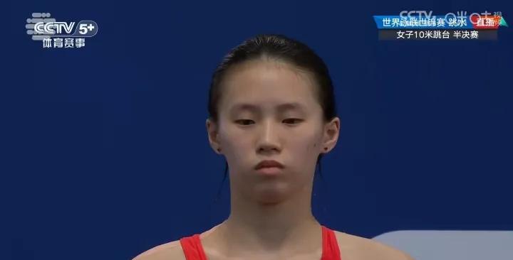 稳稳地，领先45分碾压对手[赞]，
2025世界泳联新加坡世锦赛跳水女子10米台