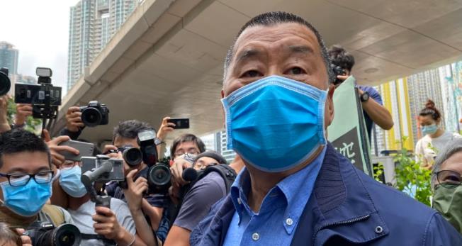 痴心妄想，这是不可能的。近日，黎智英之子与特朗普政府会面，争取让父亲获得自由。特