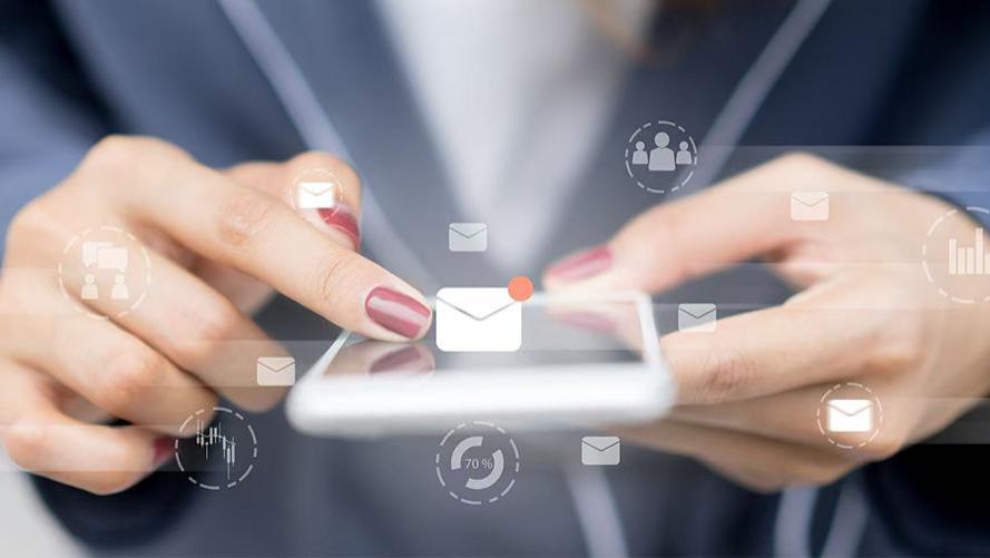 AI 钉钉，想要证明阿里的耐力