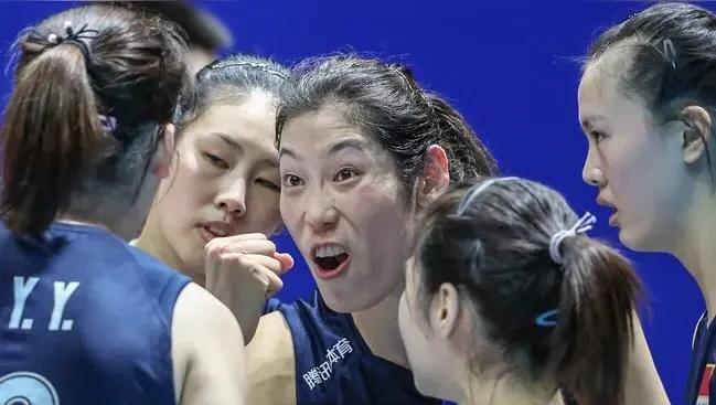 随笔。
  世锦赛中国女排与法国。
  不得不说。
  两个年轻的主攻，淘汰赛真