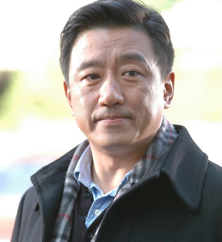 当年陈国军筹拍《末路1997》，演白宝山的吴姓演员突然说“不加薪，我就不拍了！”