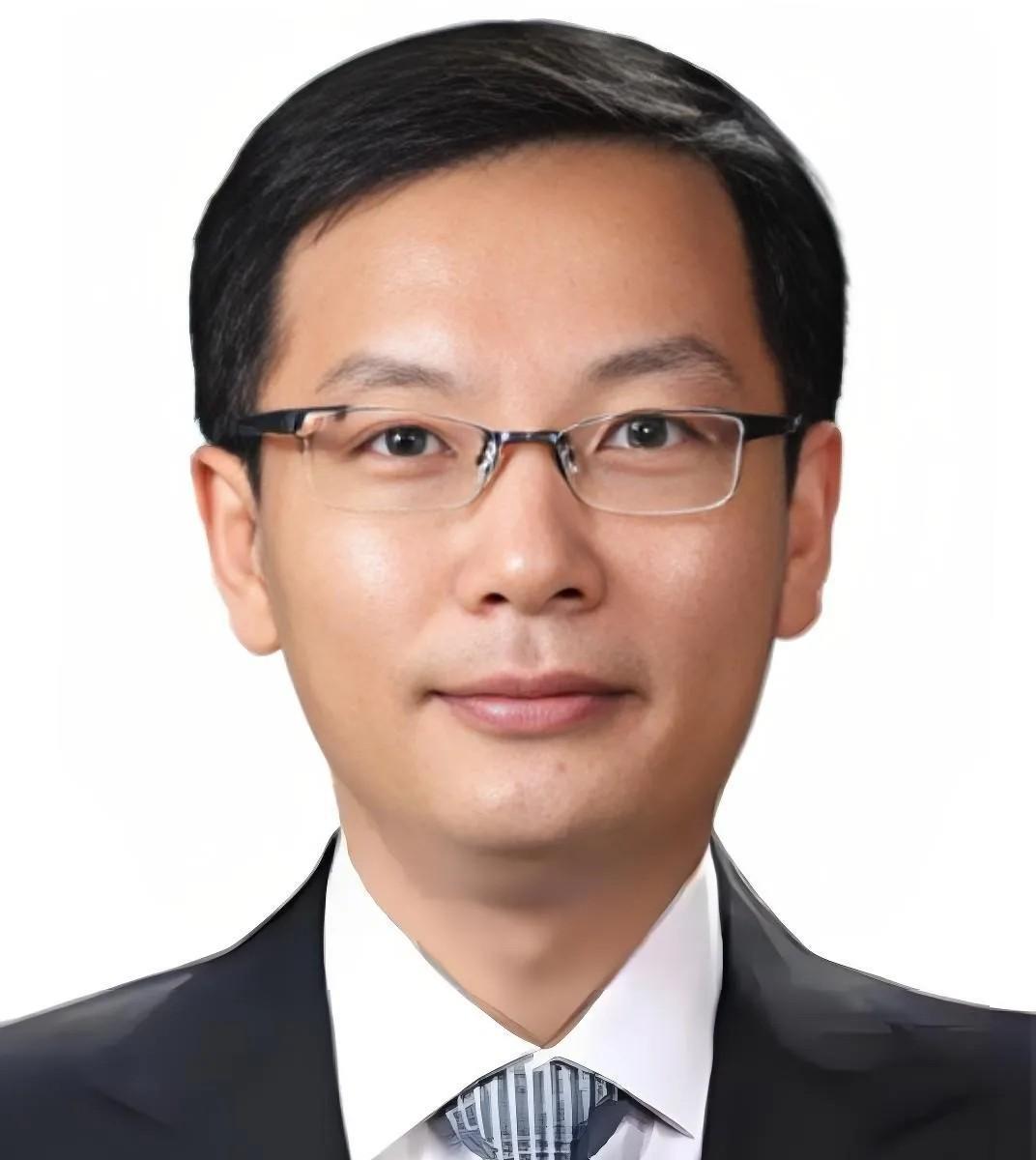 【曾在湖北任职的他履新】从中国进出口银行官网获悉，张劭辉已任中国进出口银行党委副
