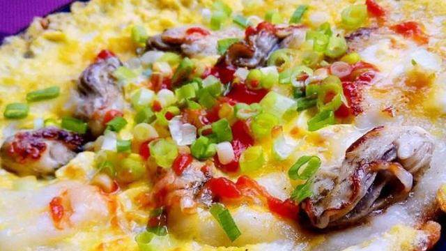 海蛎煎：海洋馈赠的美味佳肴