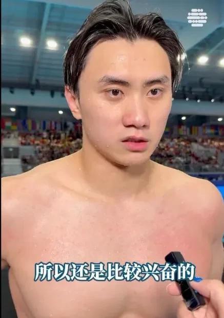 如果要评新加坡世锦赛中国队最大的惊喜与收获，除了于子迪外，那就是陈俊儿了。
男子