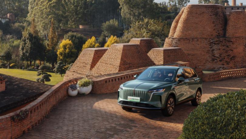 获得感拉满，红旗HS6 PHEV上市，售价17.88万起