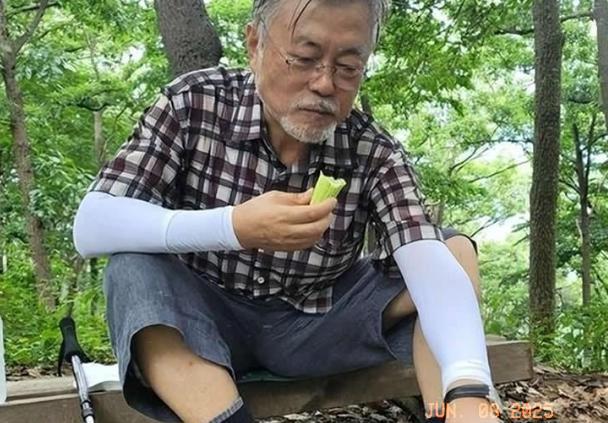 韩国前总统文在寅的退休生活，每月可领取1400万韩元（折合人民币7000万左右）