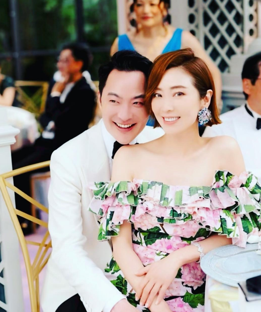 张玉珊与男友卢启贤即将步入婚姻殿堂。

张玉珊坦言已经接受男友的求婚了。

张玉