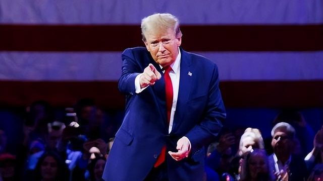 当着100多国，中方代表点名怒斥美以，说出了在场多国不敢说的话