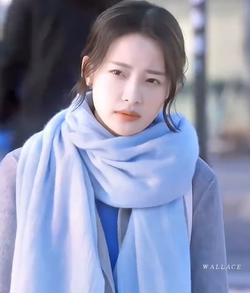 下次记得遵守交规就好！话说近期有没有打算进组的计划呢！感觉好久没有拍戏了！ ​​