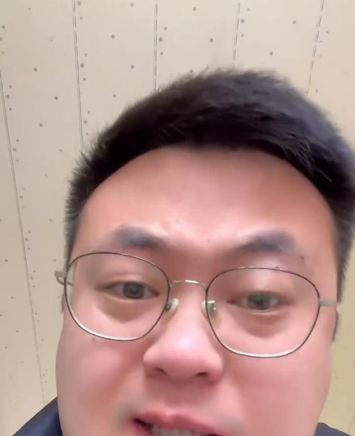 买新能源车最重要的。
十来万块钱买新能源车的不要去看三电了，也不要去看底盘了，