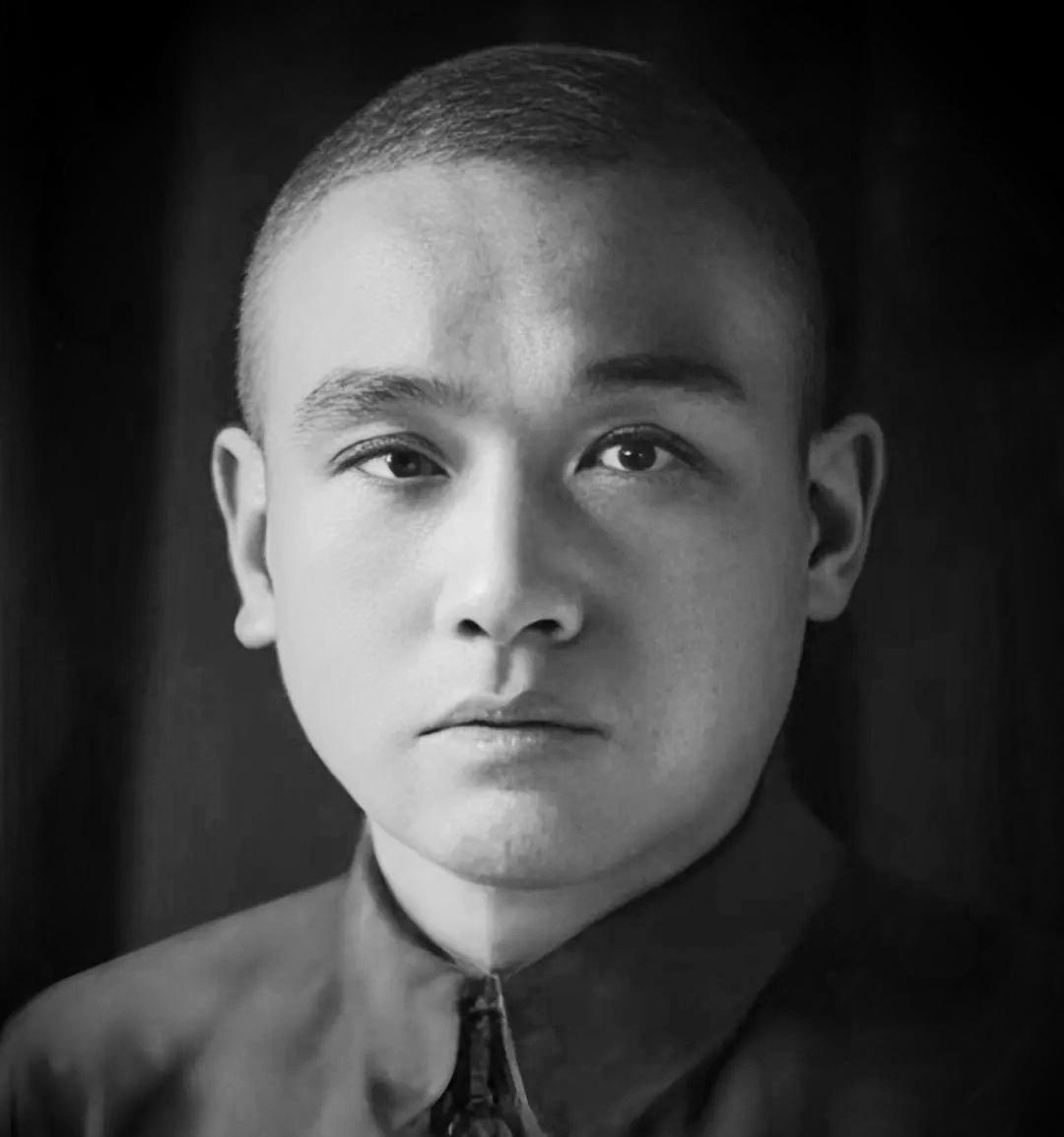 我的先辈我的神！
李石安，湖南醴陵人，国民革命军陆军第3军第12师政治部主任。1