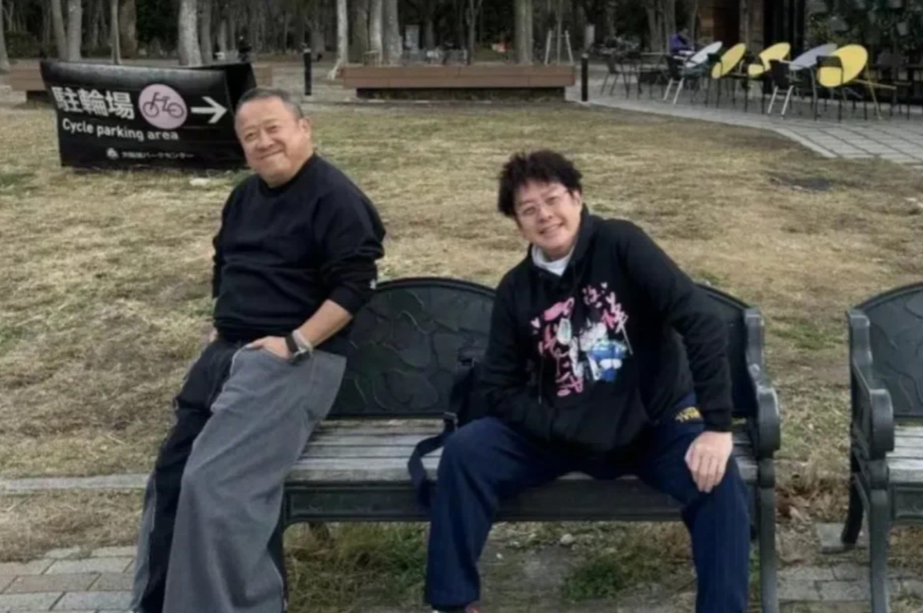 曾志伟谭咏麟日本游玩照











谁能想到，身高只有一米六的曾志伟，